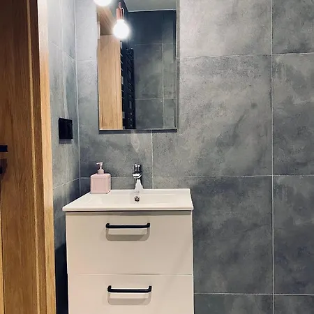 Apartamenty Piwniczna *